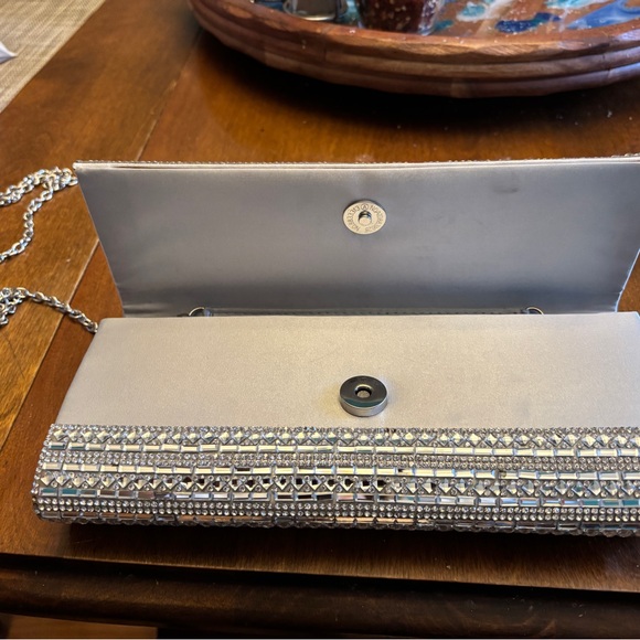 Aldo Metallic Silver Clutch - Picture 6 of 8